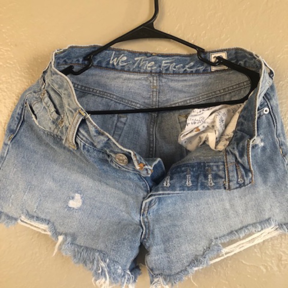 Free People Mid Rise Jean shorts